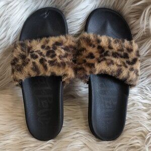 Mad Love Phoebe Slide Leopard Fuzzy Sandals
